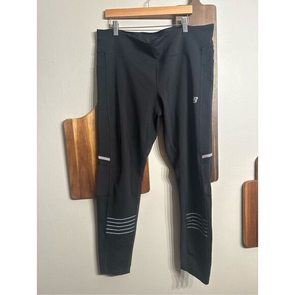 New balance black leggings mesh and pocket details size XL - Picture 1 of 5